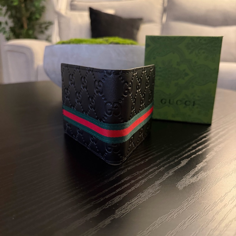 Gucci GG Black Leather Bi-Fold Wallet Men - Picture 2 of 5